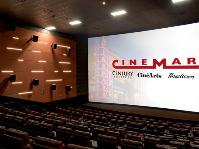 Tras el histórico acuerdo entre AMC y Universal, el CEO de Cinemark salió a marcar la cancha