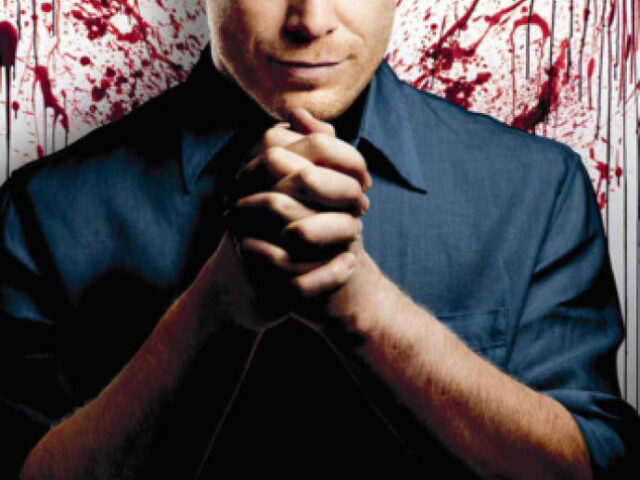 VUELVE DEXTER